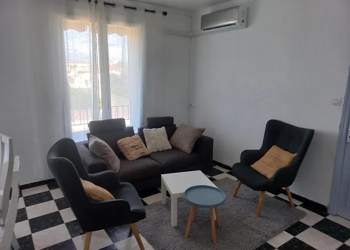 Ogooue Appartement Entier Lumineux 94M2 Maxi 6 Couchage 3 Chambres